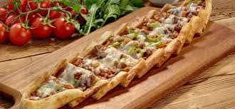 Bahar Pidesi (1.5 Porsiyon)